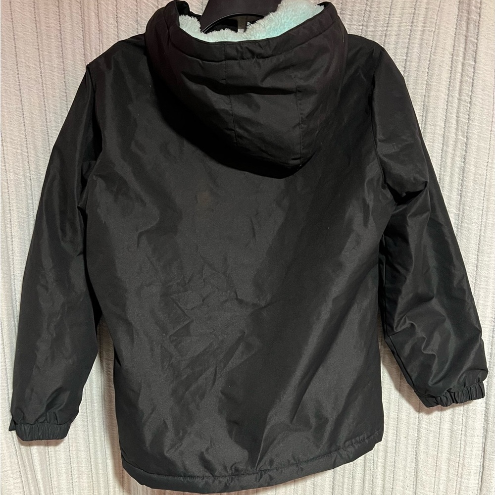 Swiss Tech Kids Black Winter Coat with Aqua Accents - Picture 6 of 7